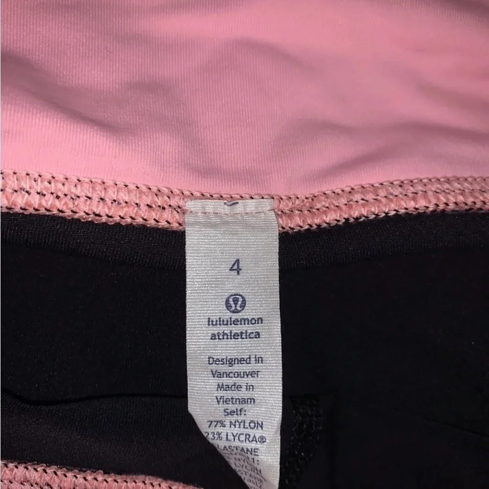Lululemon Run Inspire Crop II Yoga Legging Athletic Stretch Women’s Size 4
